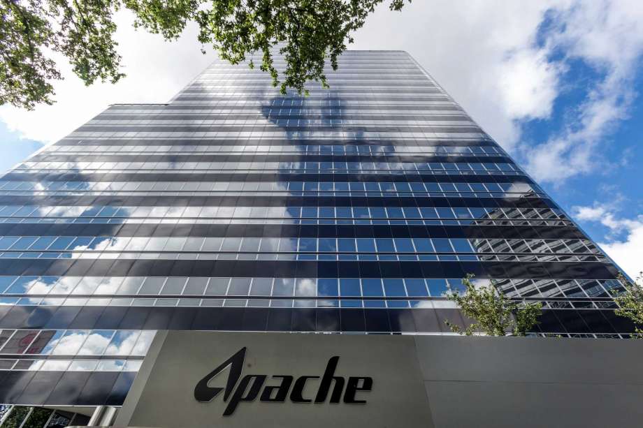 Apache saldrá de Canadá en acuerdos por un total de 713 millones de dólares